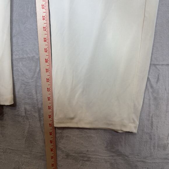 Chico’s Travelers Pants Women’s Size 2 Short (12/14S) White Pull-On Pants - Picture 4 of 9